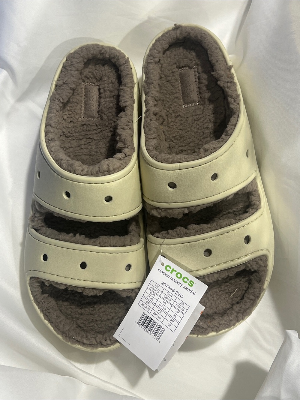 Crocs Cozzy Sandal Plush-Lined Sandals in Cream NWT